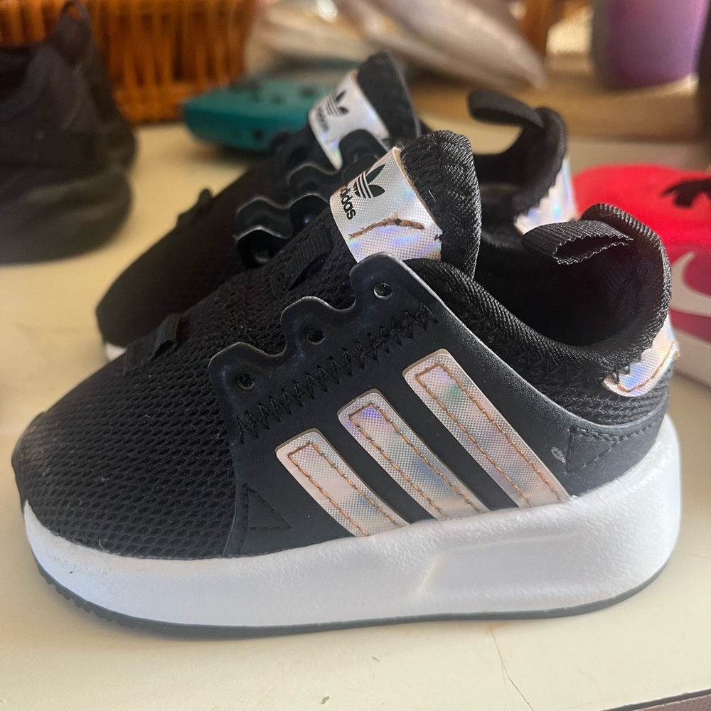 Adidas Toddler size 4C black with holographic design tennis shoes
